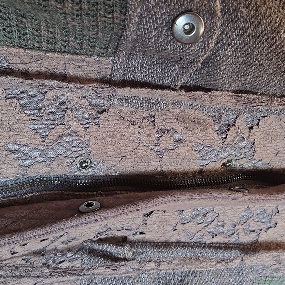 Gray Belted Jacket, BKE Boutique- size L - Picture 5 of 7